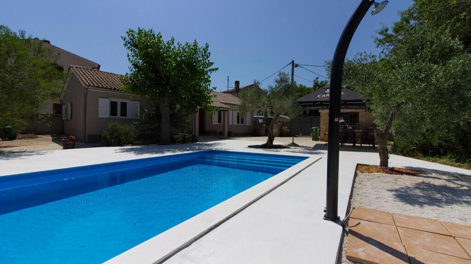 Ferienhaus Aqua Mit Pool Jadreški Екстериор снимка