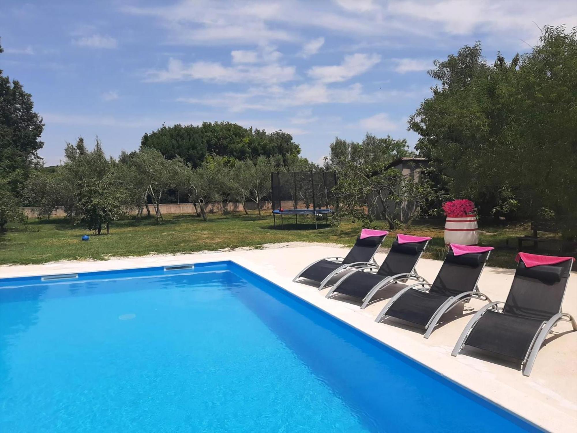 Ferienhaus Aqua Mit Pool Jadreški Екстериор снимка